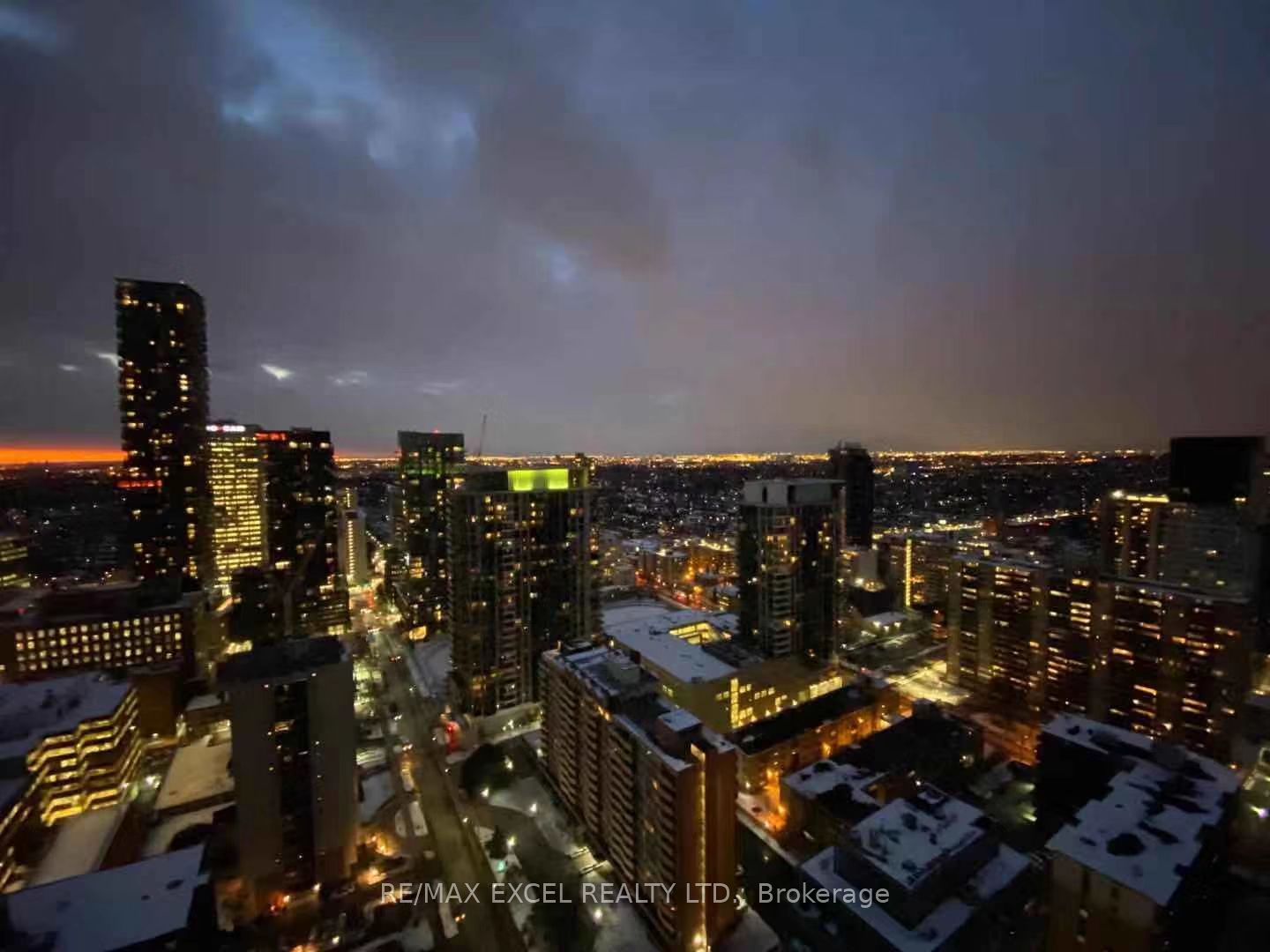 161 Roehampton Avenue 3702 Property Photo 1
