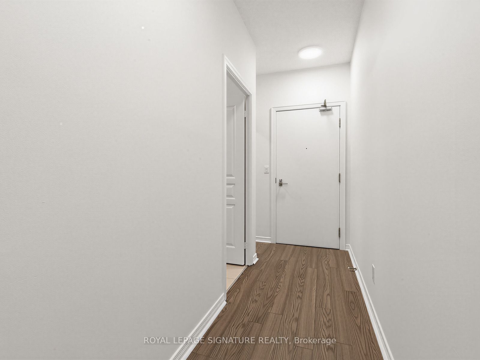 352 Front Street 1411 Property Photo 3