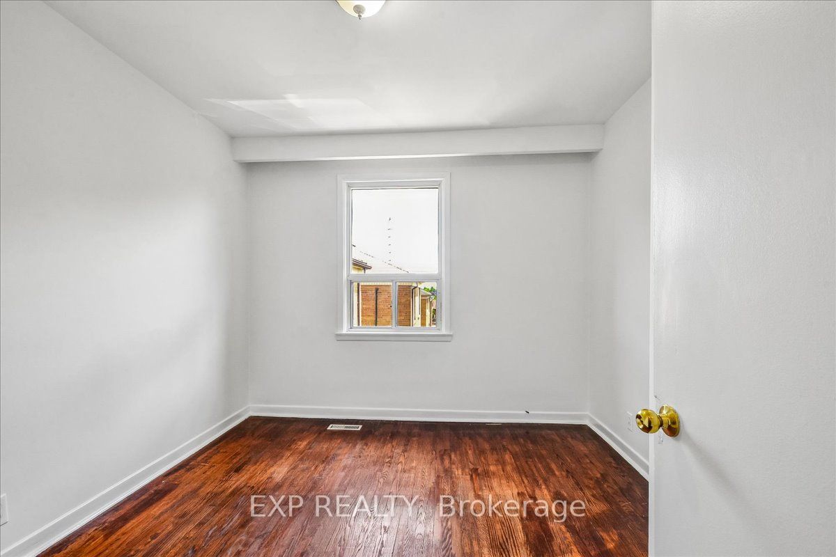 346 Westmount Avenue Property Photo 14