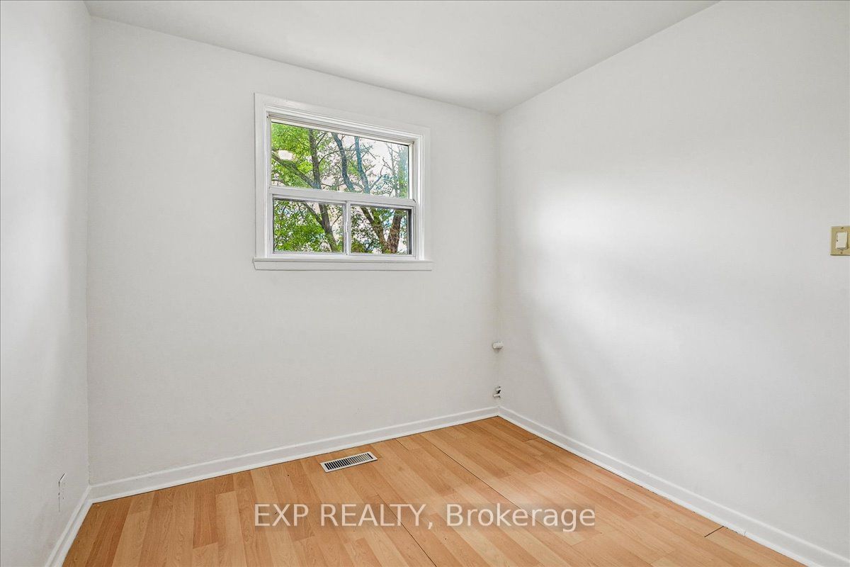 346 Westmount Avenue Property Photo 17