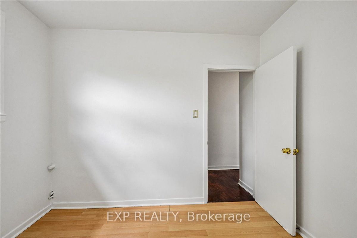 346 Westmount Avenue Property Photo 19