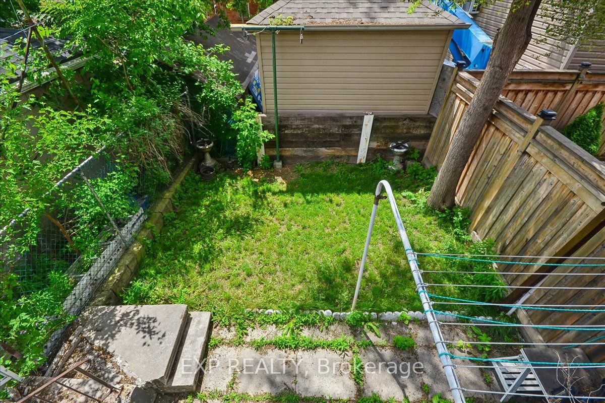 346 Westmount Avenue Property Photo 26