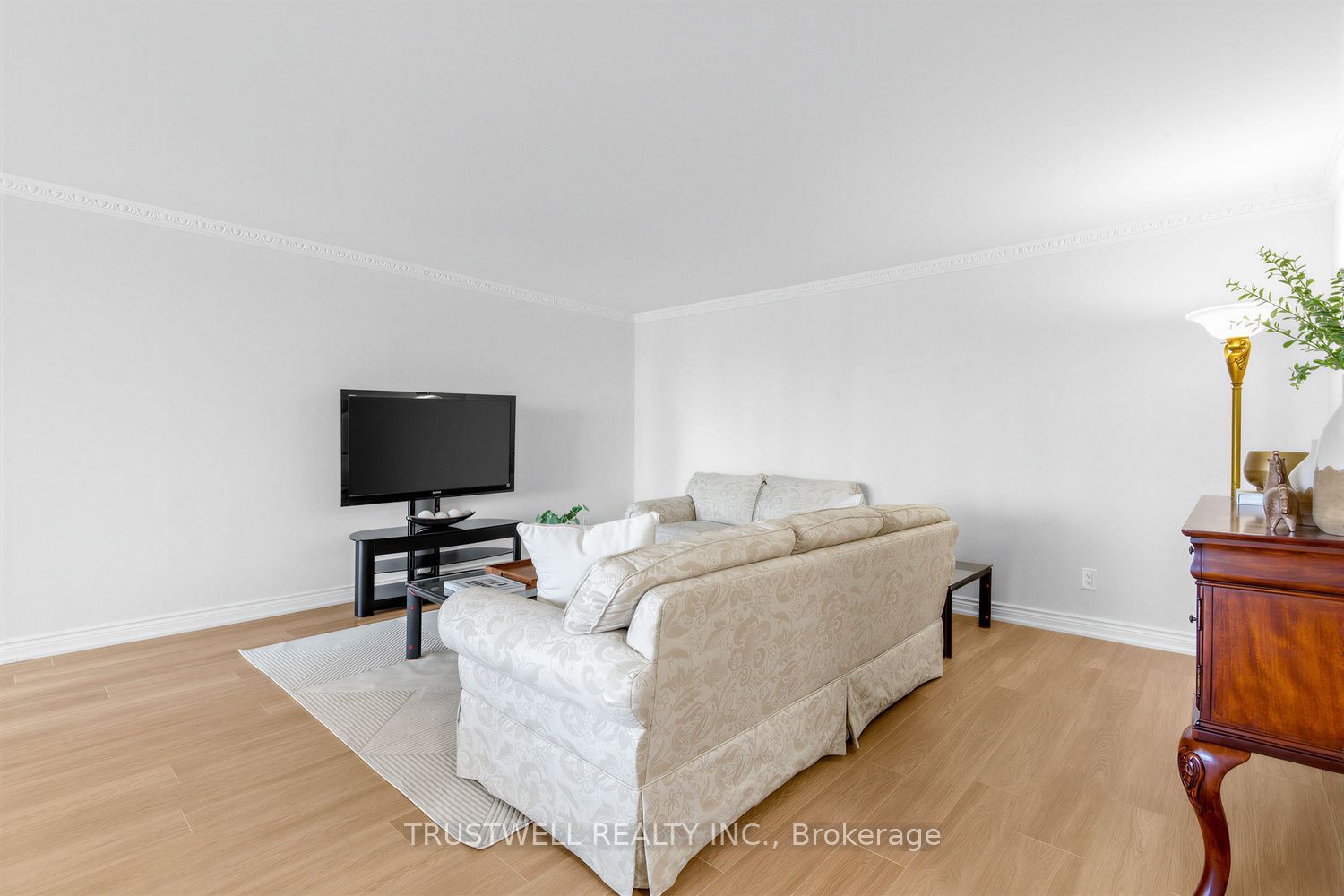 3181 Bayview Avenue 703 Property Photo 17