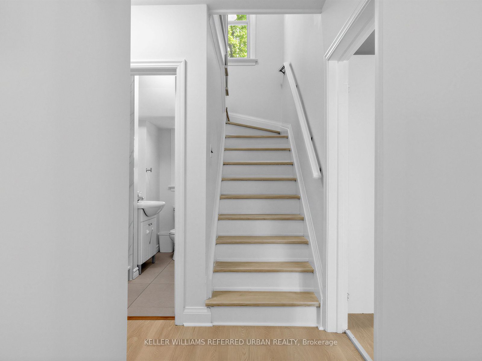 32 Granlea Road Property Photo 5