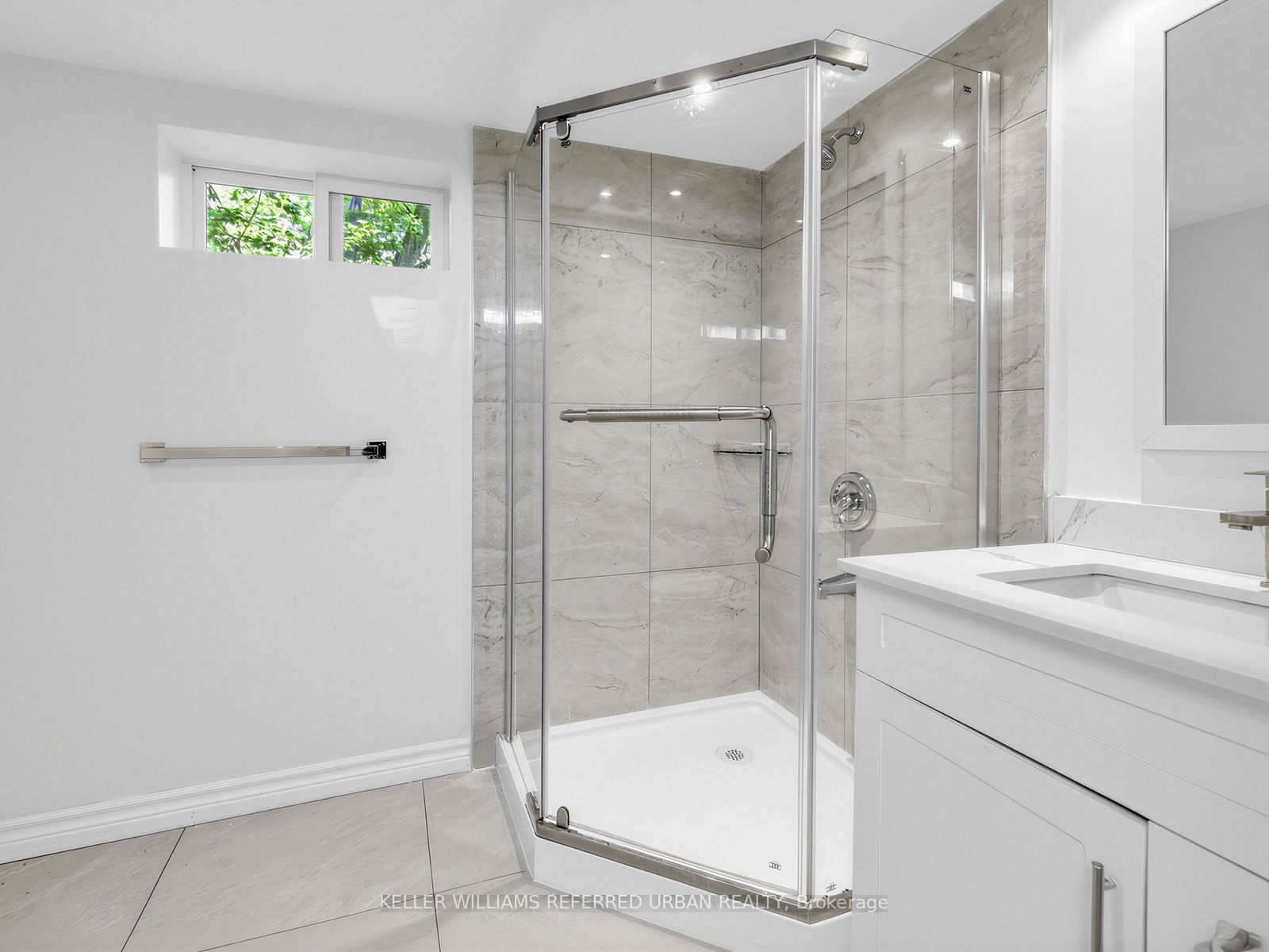 32 Granlea Road Property Photo 16