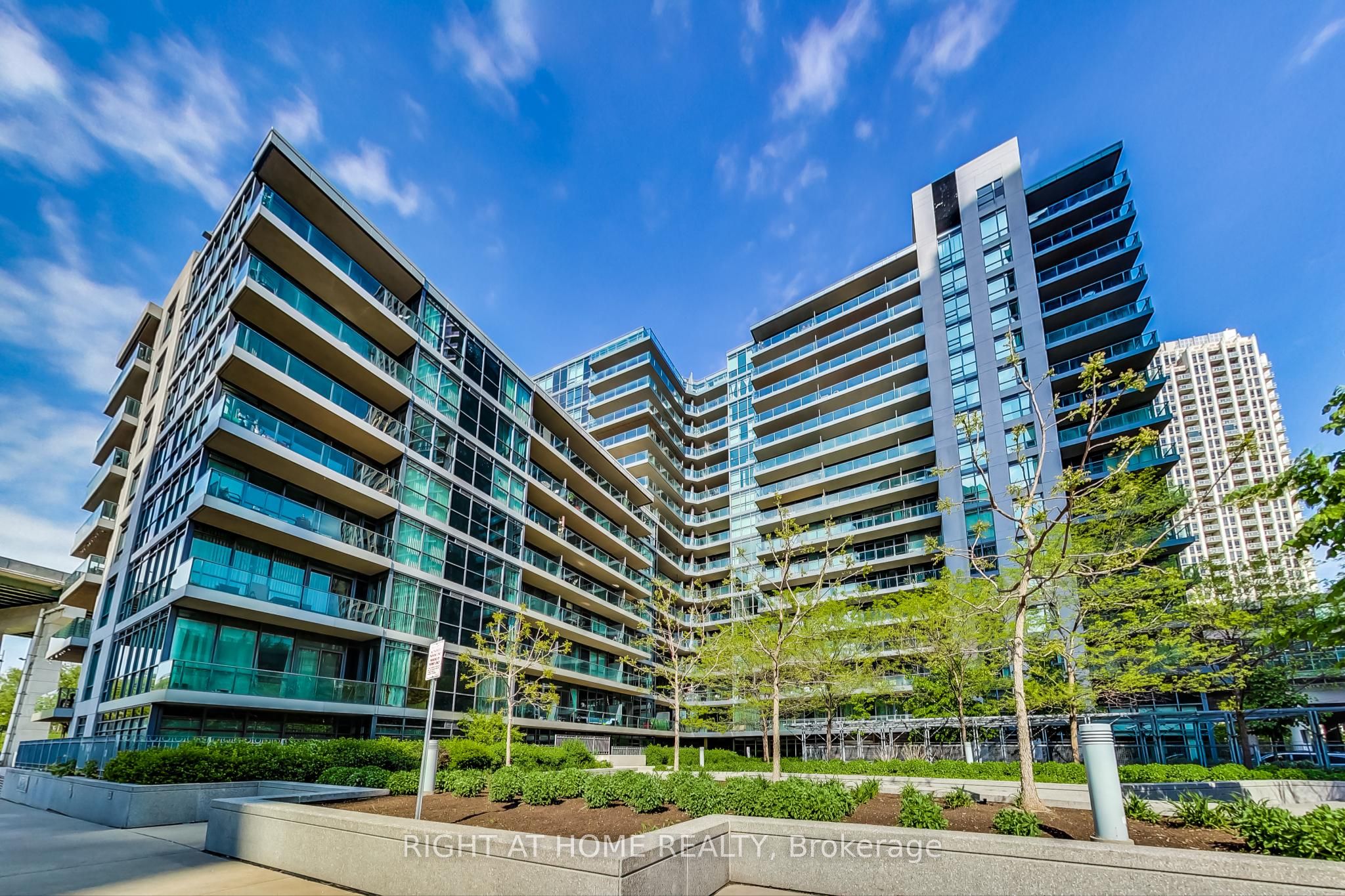 209 Fort York Boulevard S 656 Property Photo 1