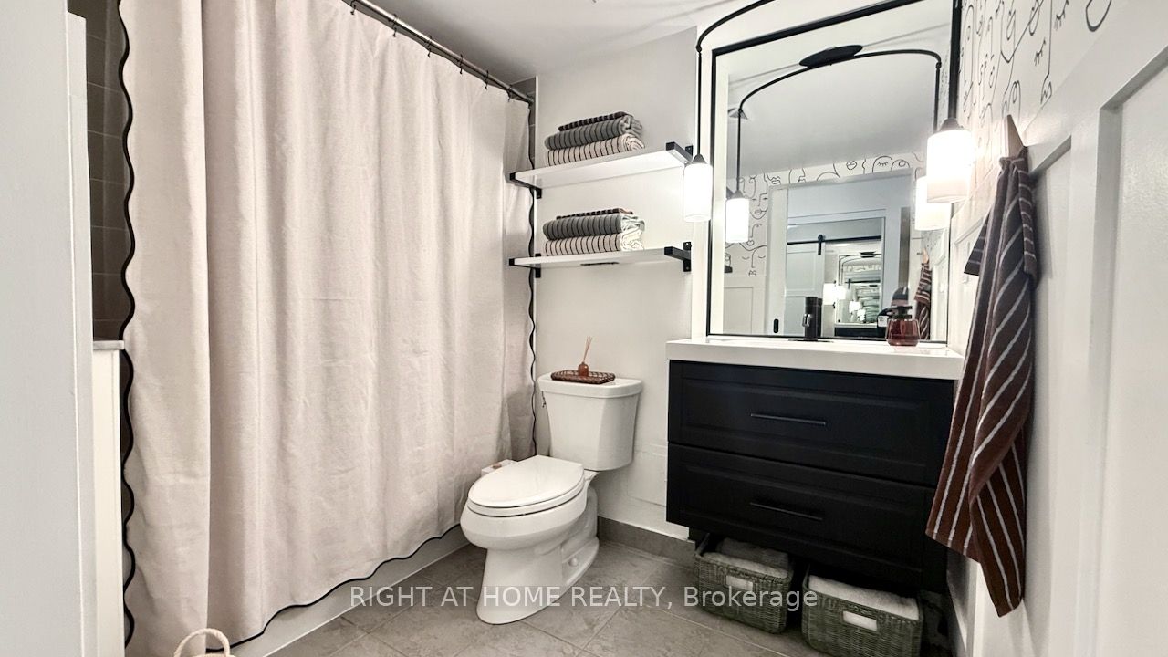 209 Fort York Boulevard S 656 Property Photo 17