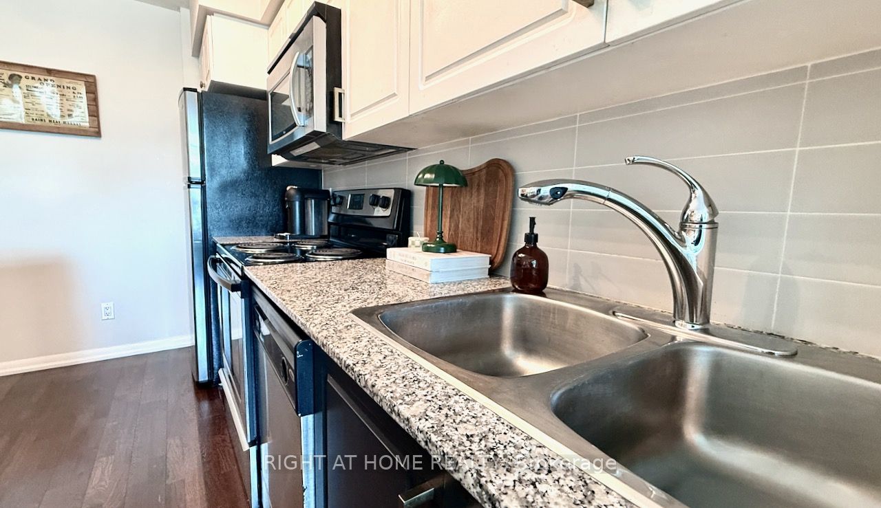 209 Fort York Boulevard S 656 Property Photo 23
