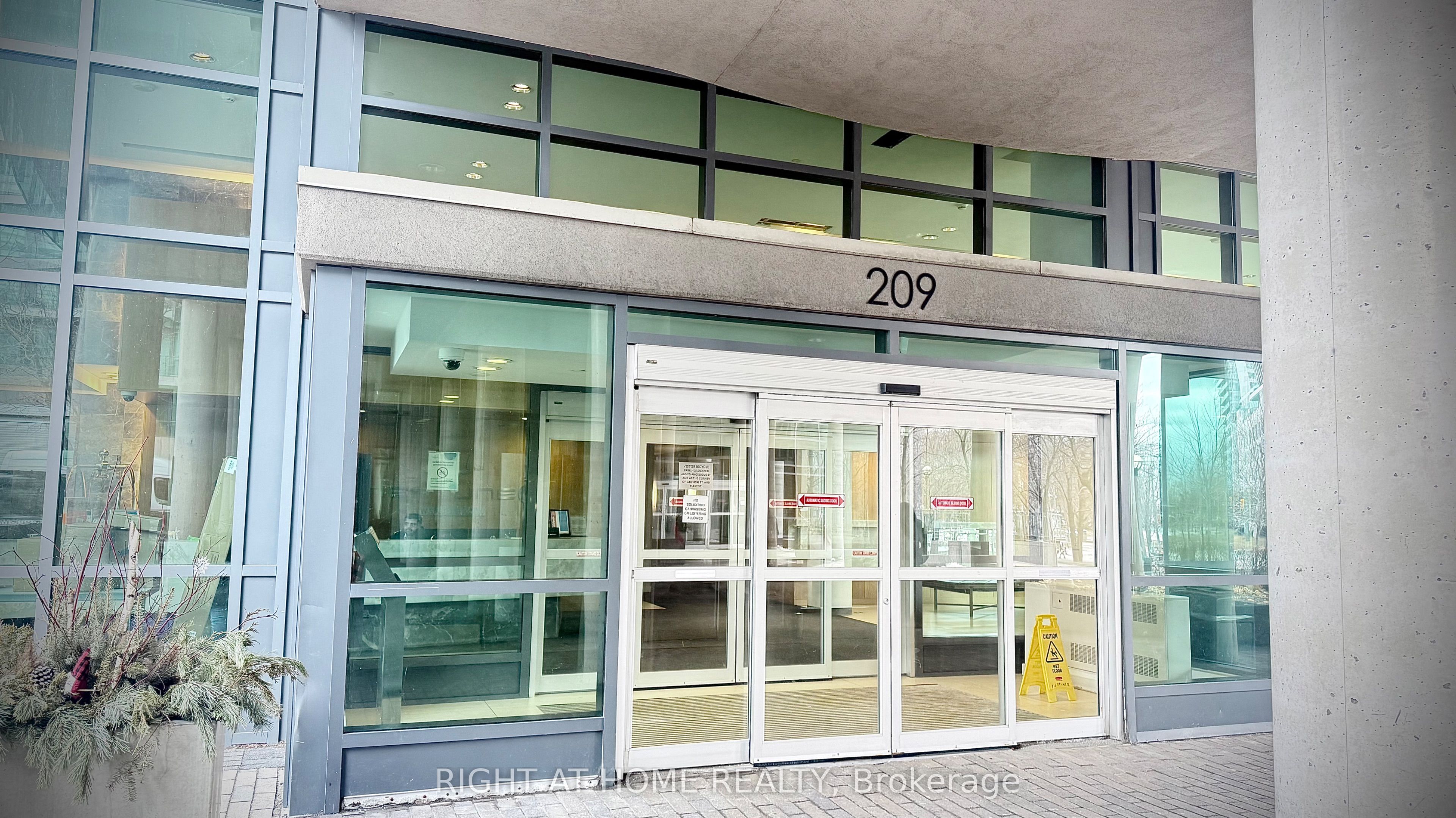 209 Fort York Boulevard S 656 Property Photo 32