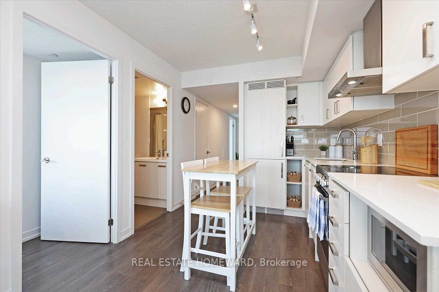 125 Redpath Avenue 2601 Property Photo 7