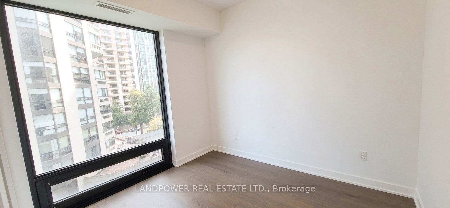 89 Montclair Avenue 922 Property Photo 12