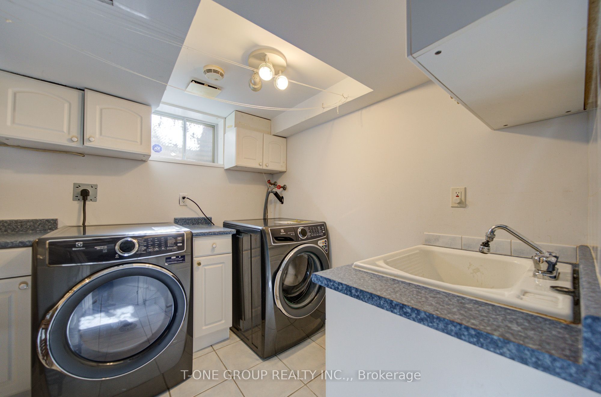 6 Esterbrooke Avenue 94 Property Photo 32