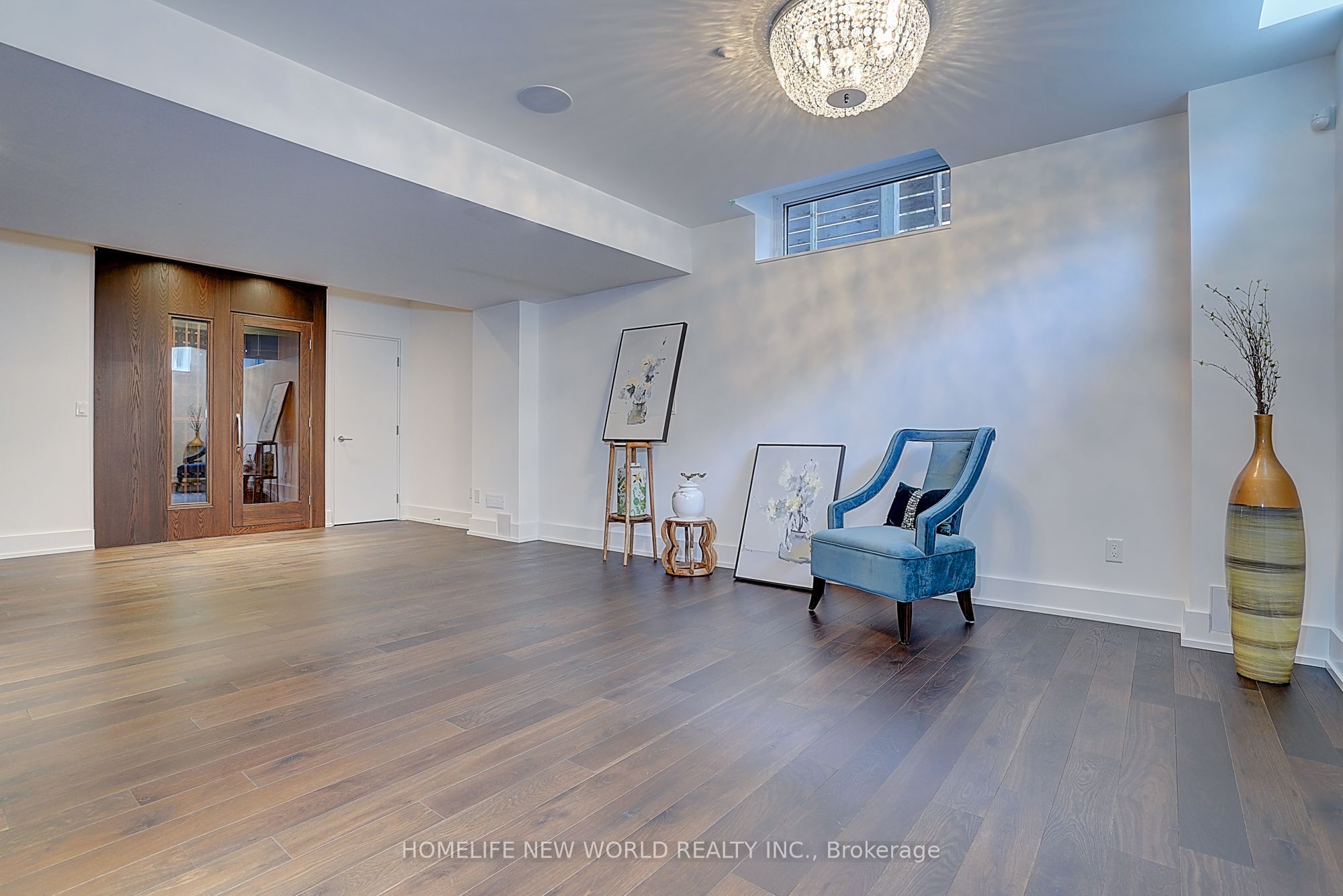 7 Valliere Place W Property Photo 43