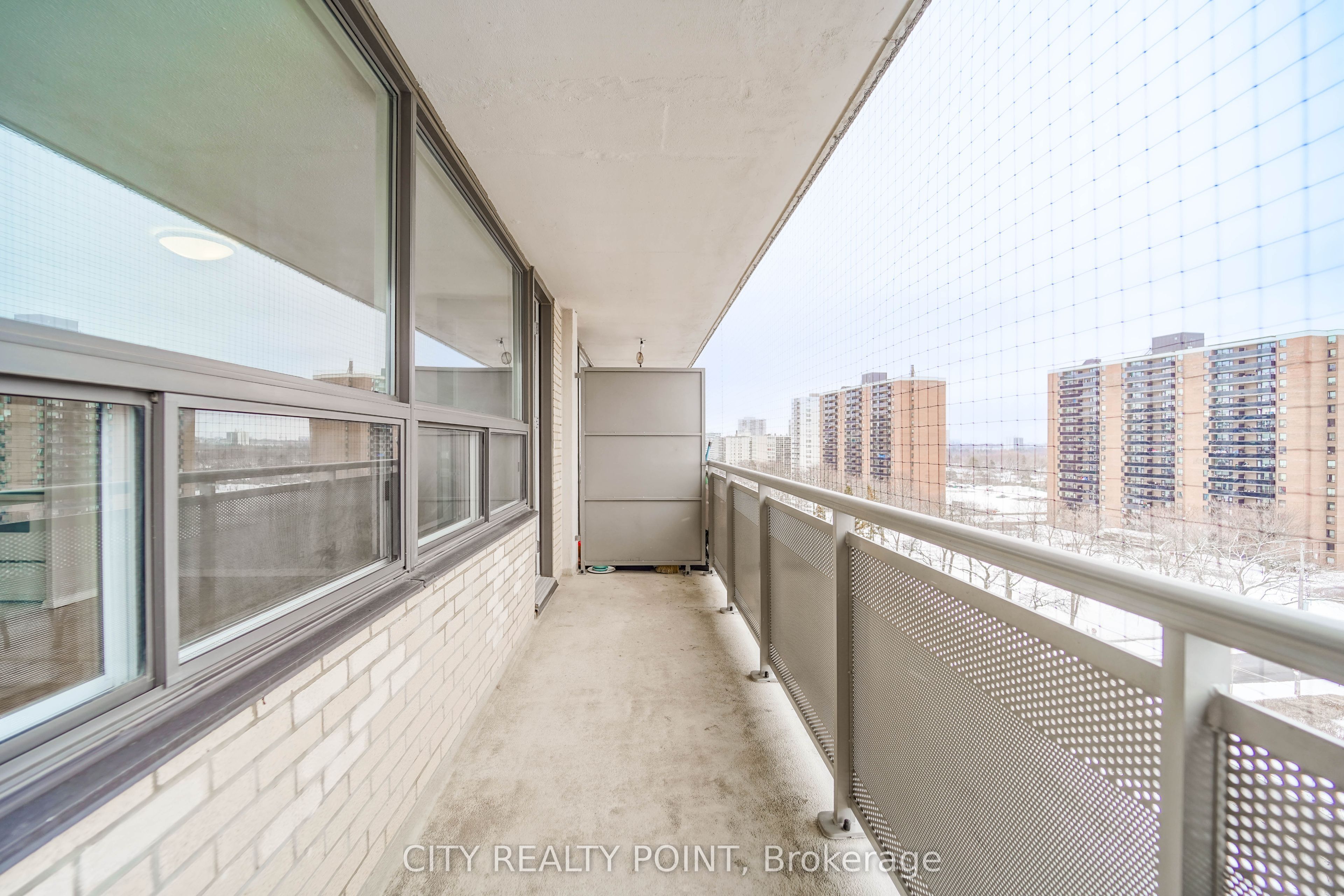 6200 Bathurst Street 1412 Property Photo 16