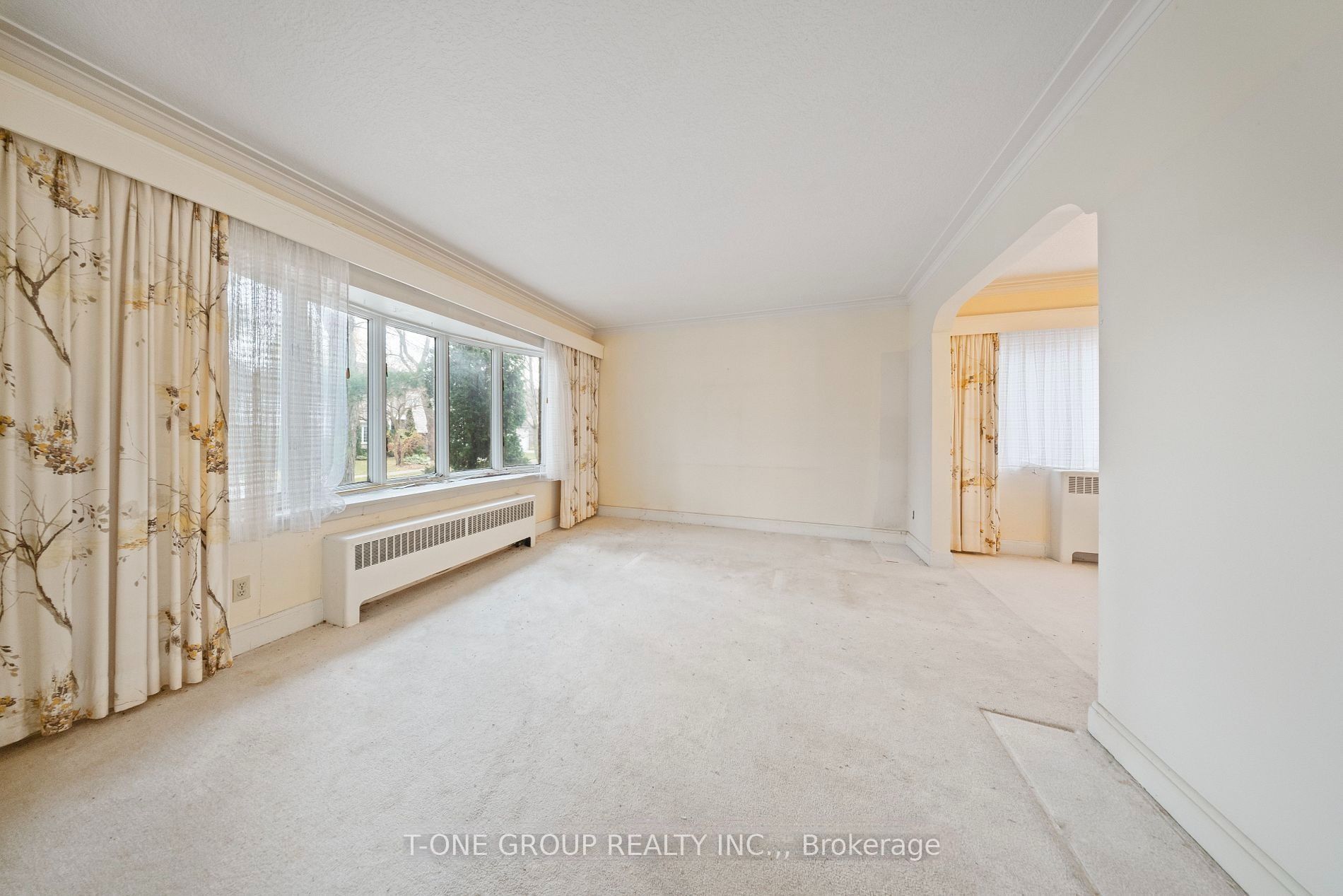 302 Spring Garden Avenue Property Photo 6