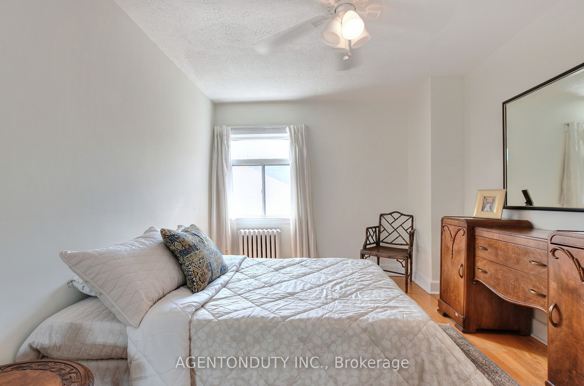 1646 Bathurst Street 17 Property Photo 17