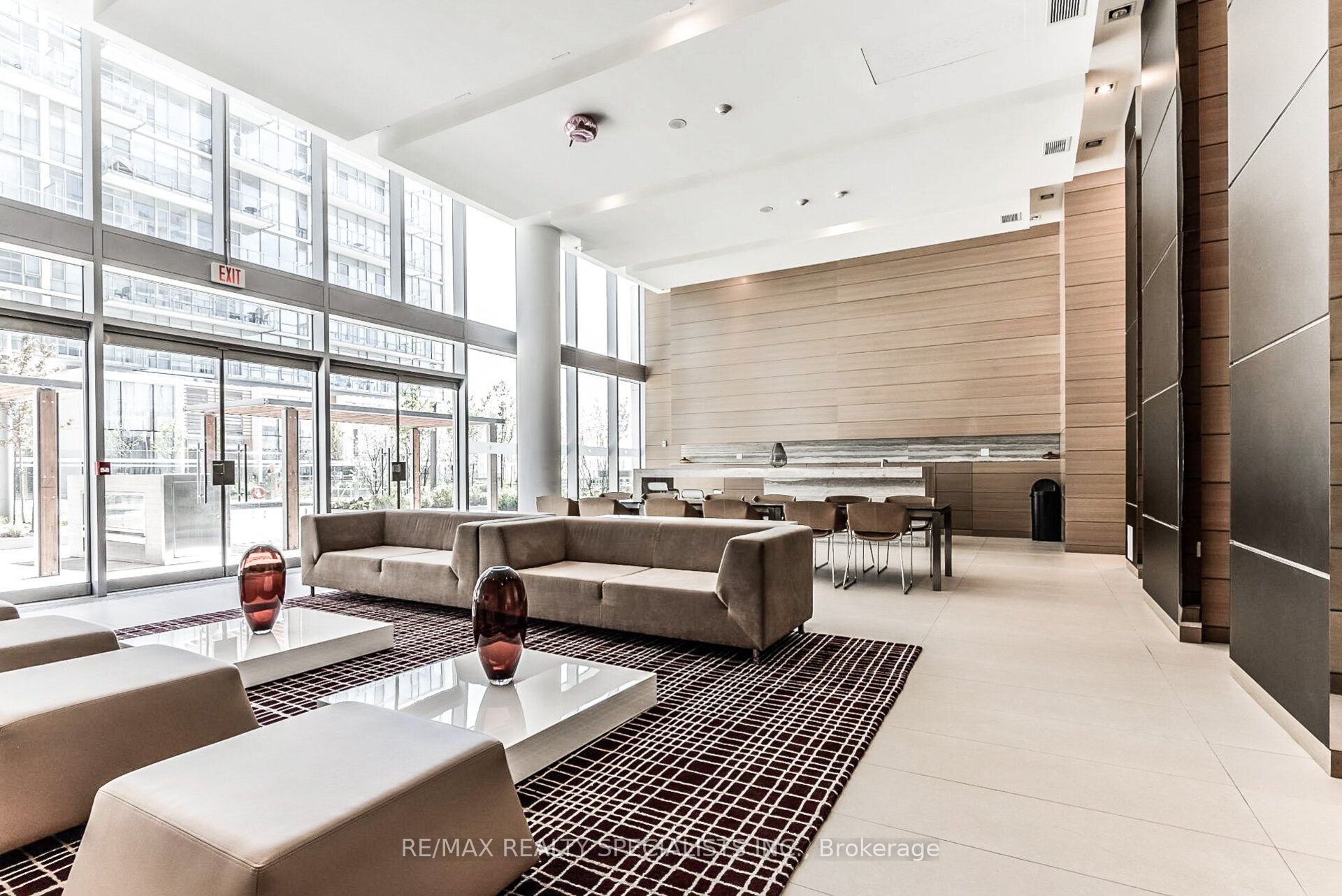 29 Queens Quay E 1118 Property Photo 21