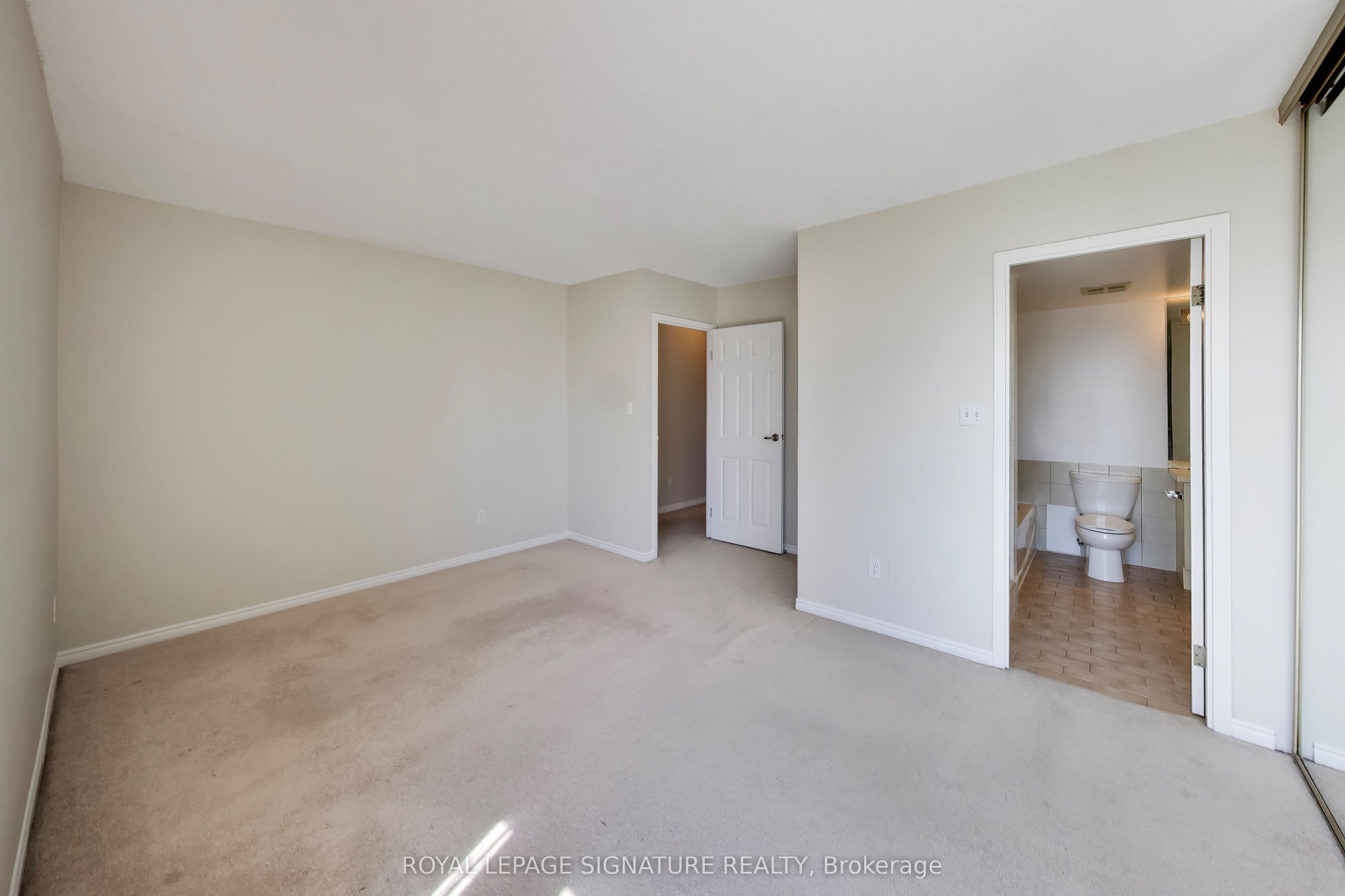 25 The Esplanade 2313 Property Photo 15