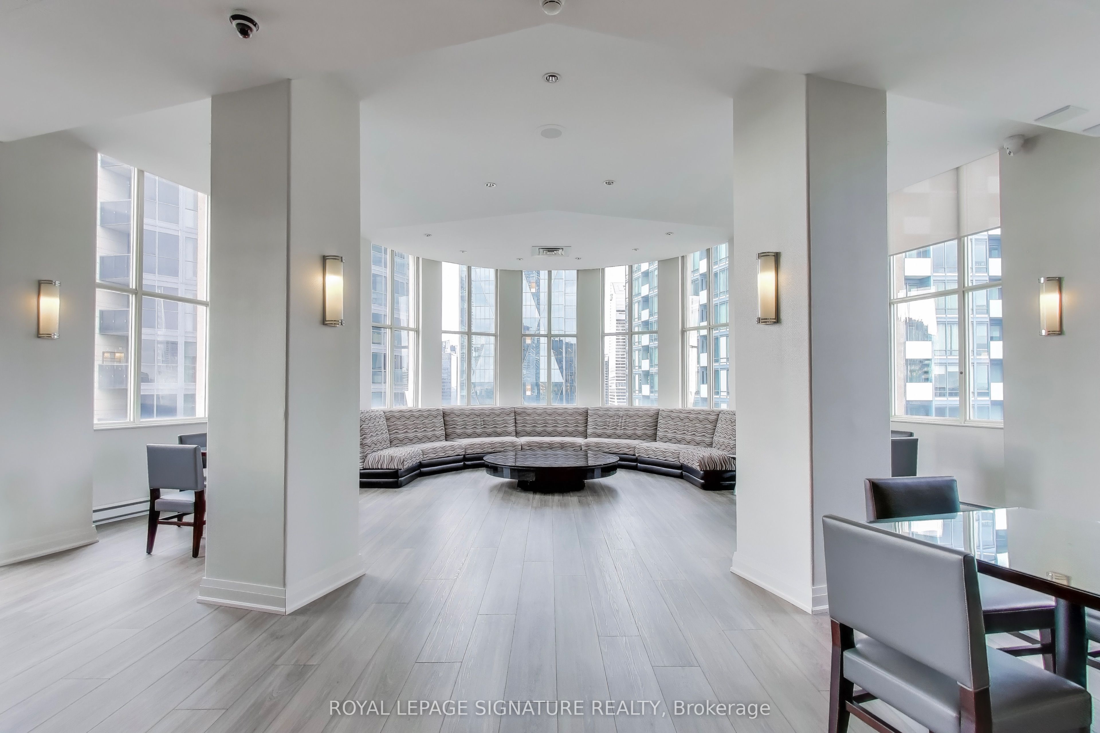 25 The Esplanade 2313 Property Photo 26
