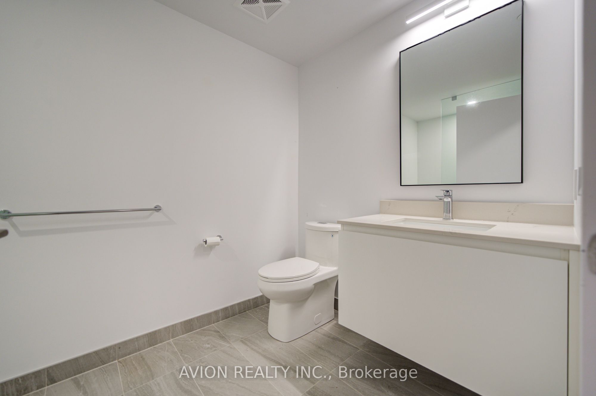 1720 Bayview Avenue 321 Property Photo 10