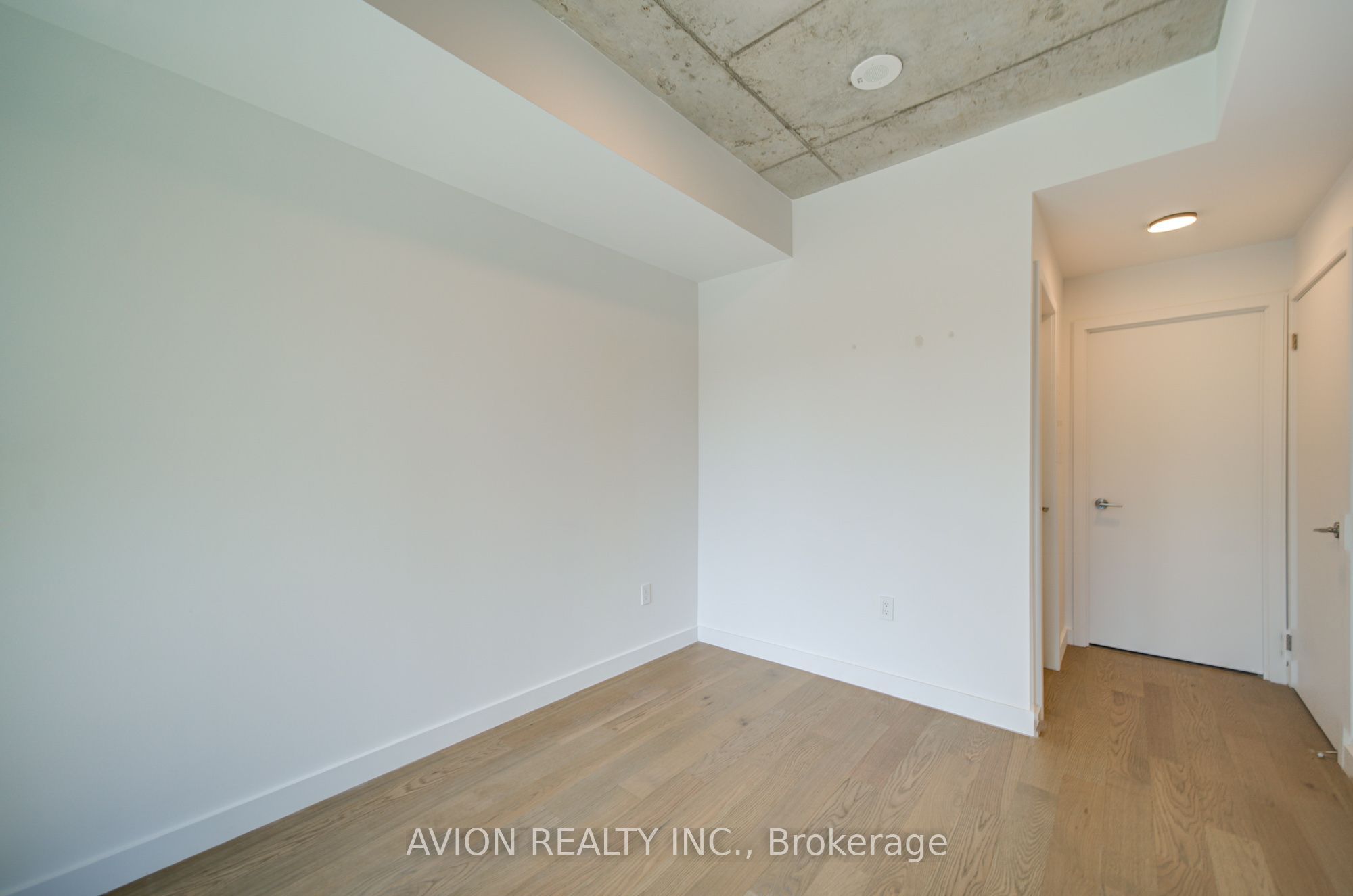 1720 Bayview Avenue 321 Property Photo 16