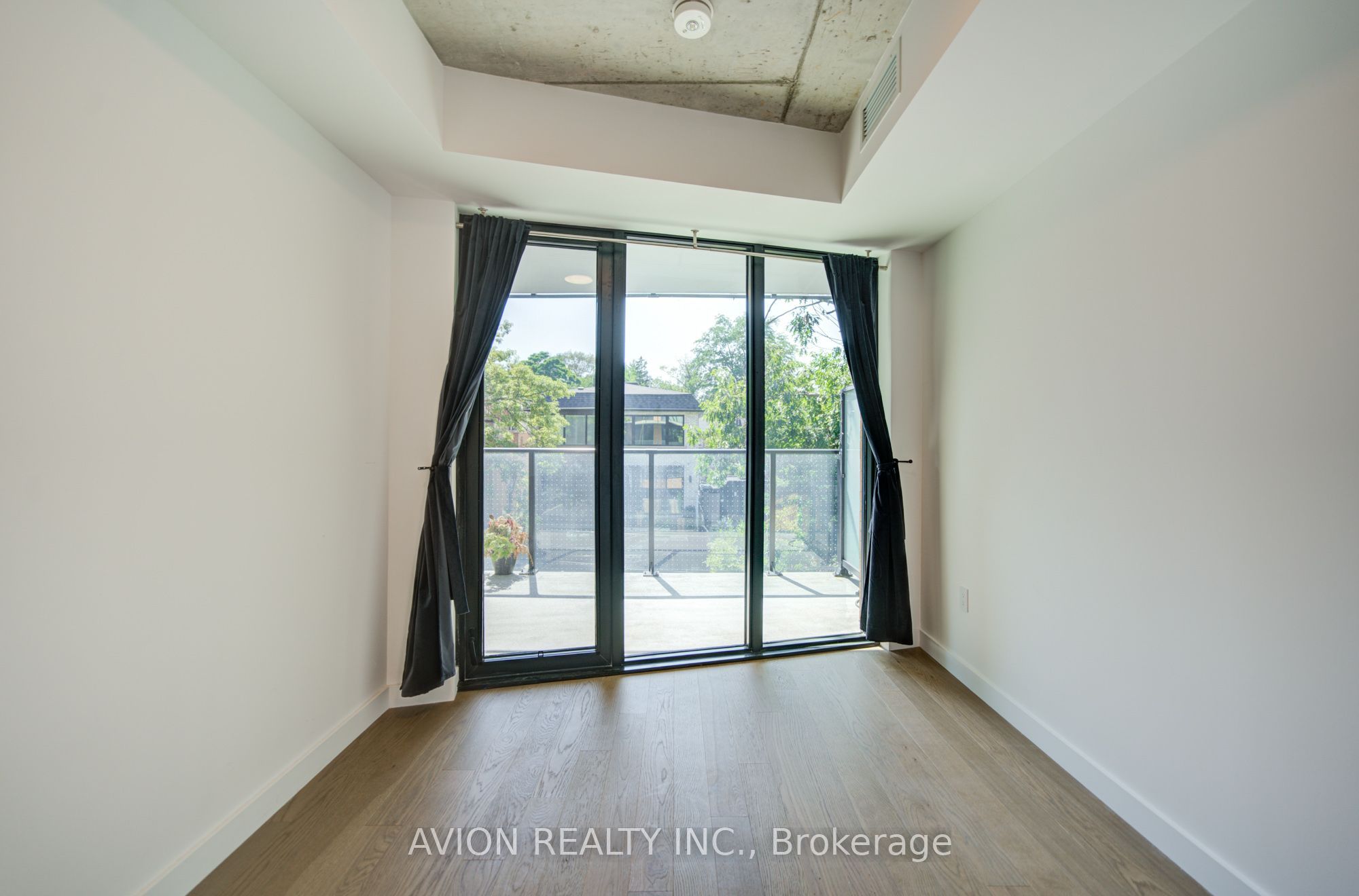 1720 Bayview Avenue 321 Property Photo 18
