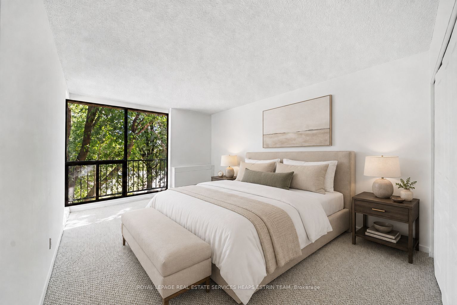 33 Harbour Square #411 Property Photo 19