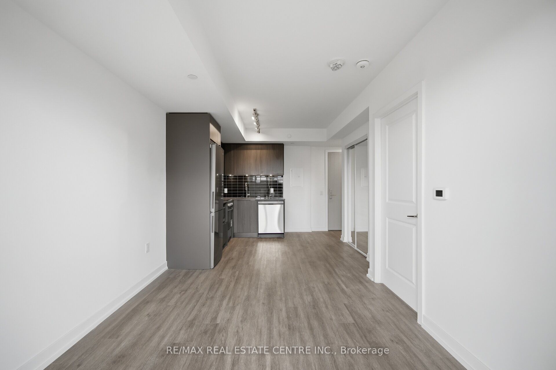 395 Bloor Street E 2503 Property Photo 39