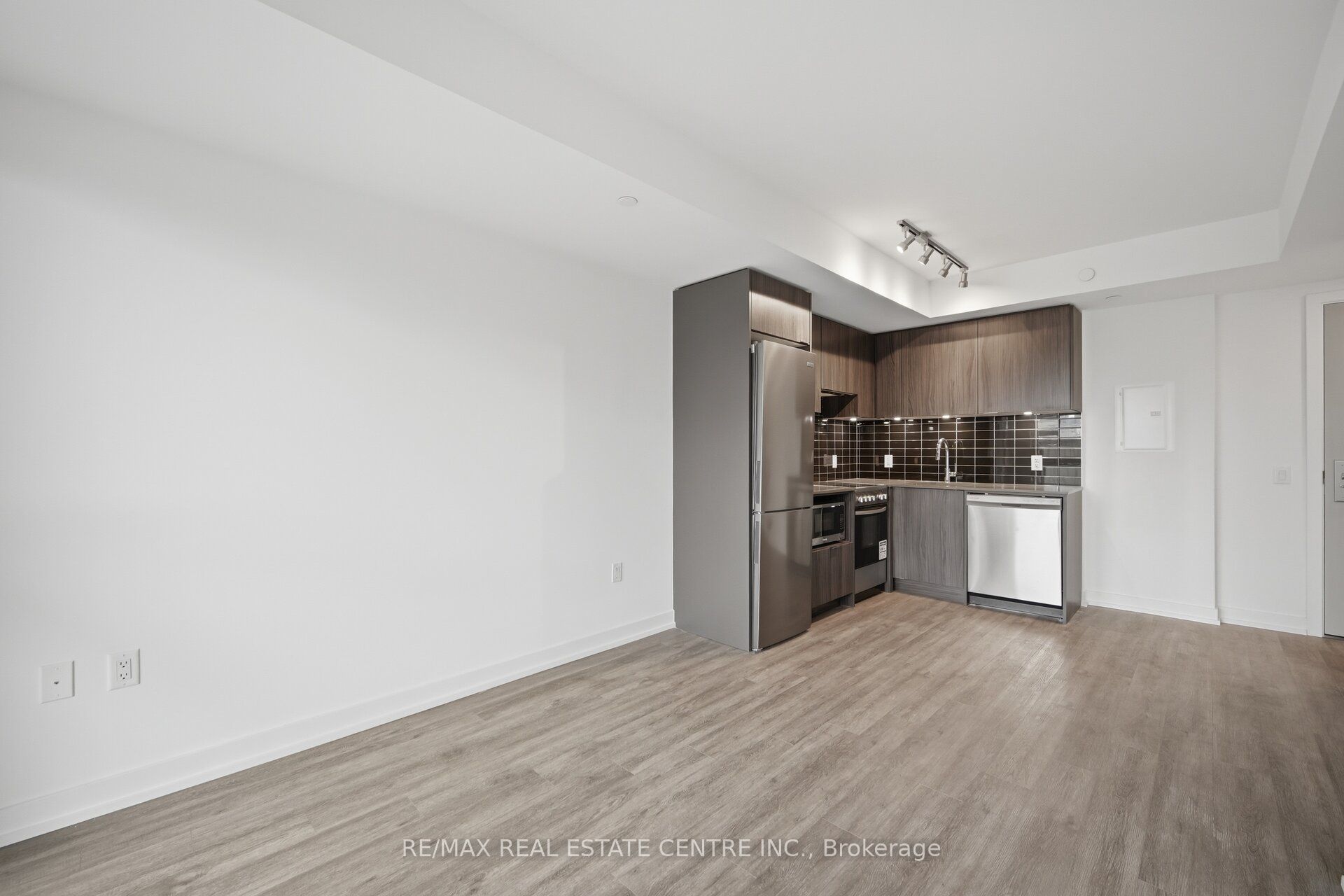 395 Bloor Street E 2503 Property Photo 41