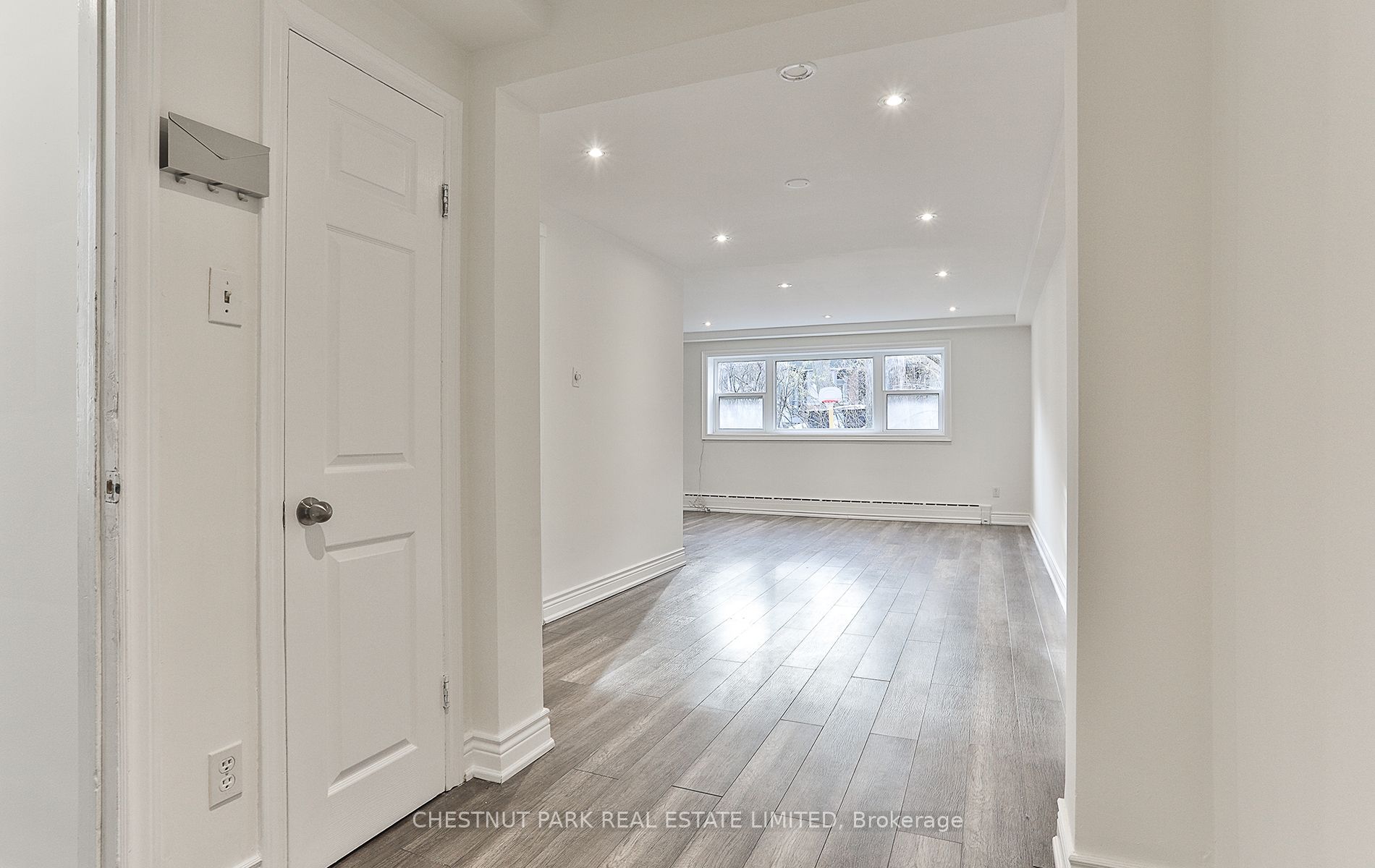 76 Walmsley Boulevard 1 Property Photo 2
