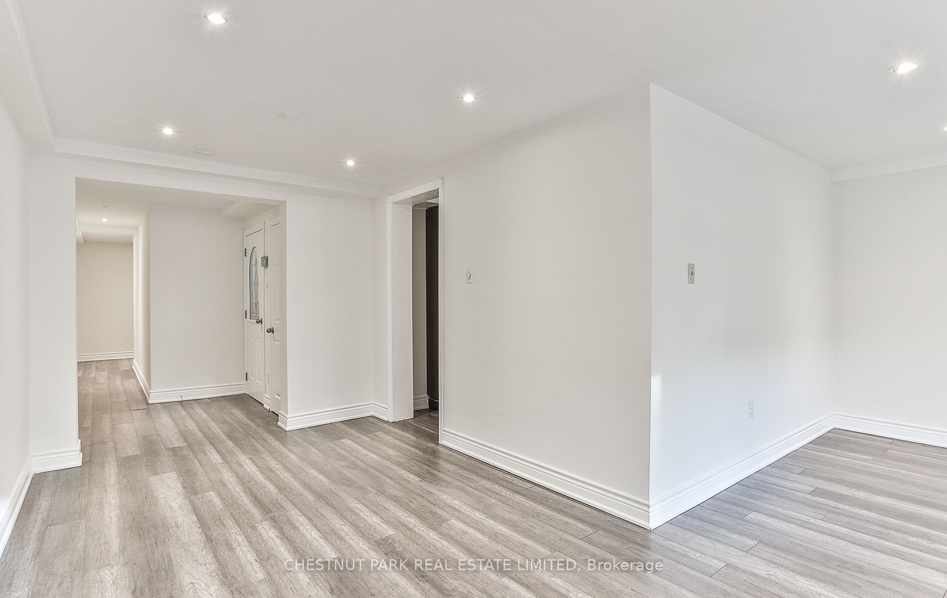76 Walmsley Boulevard 1 Property Photo 4