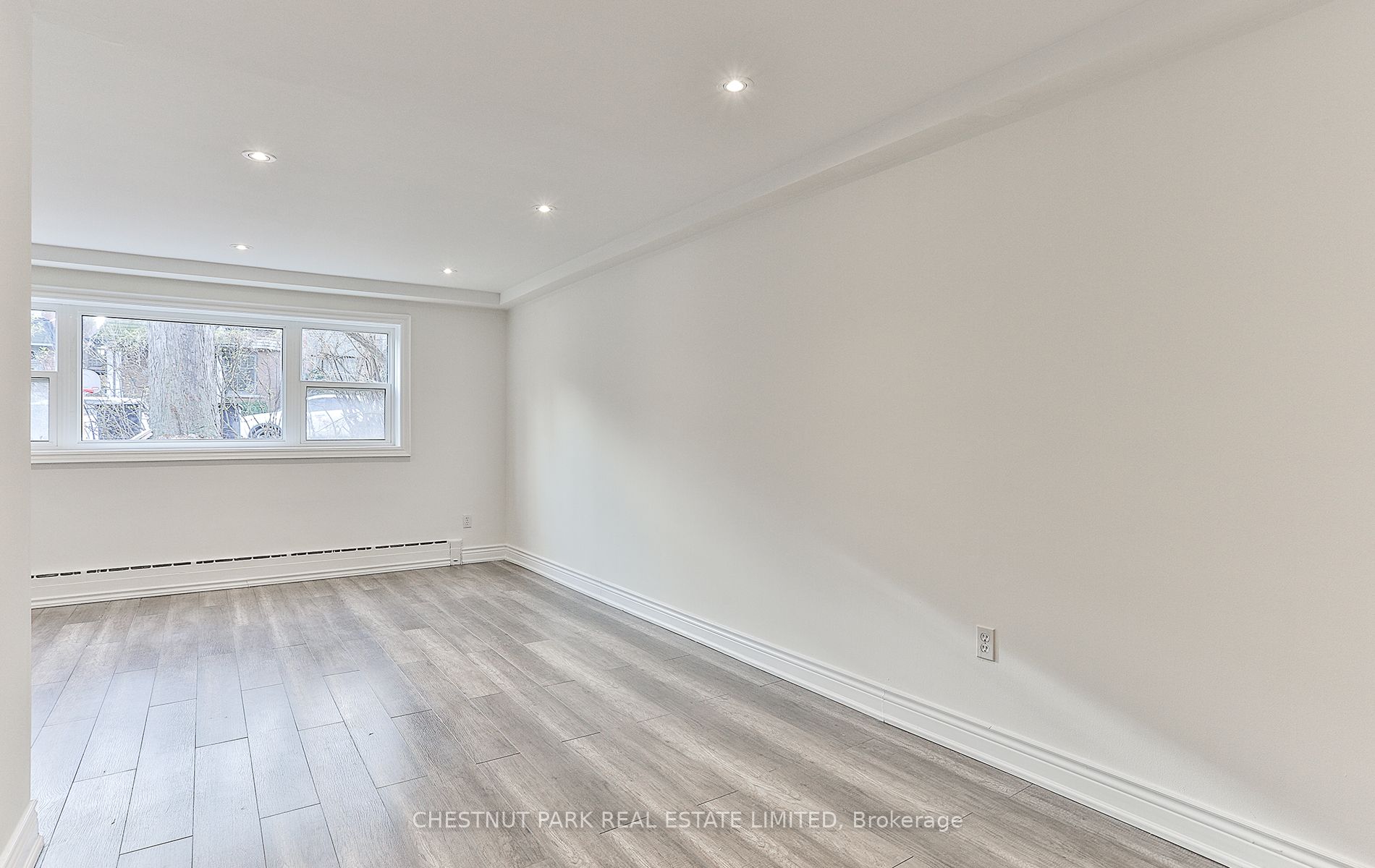 76 Walmsley Boulevard 1 Property Photo 6