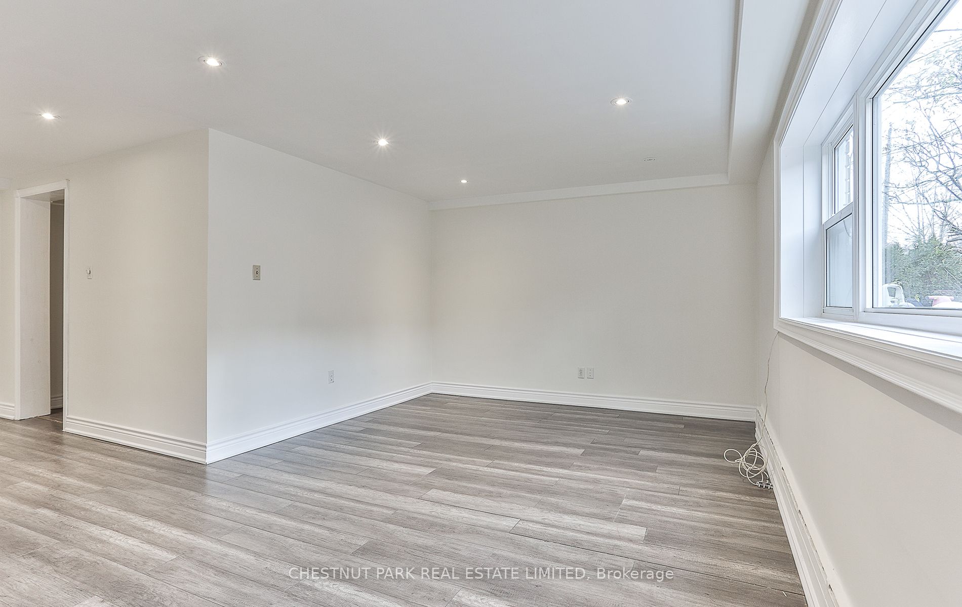 76 Walmsley Boulevard 1 Property Photo 12