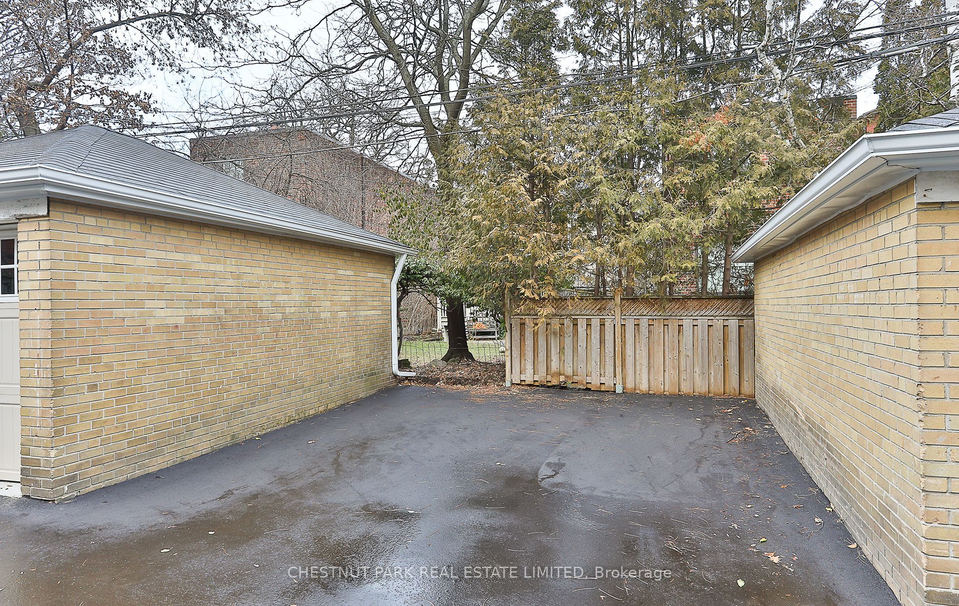 76 Walmsley Boulevard 1 Property Photo 28