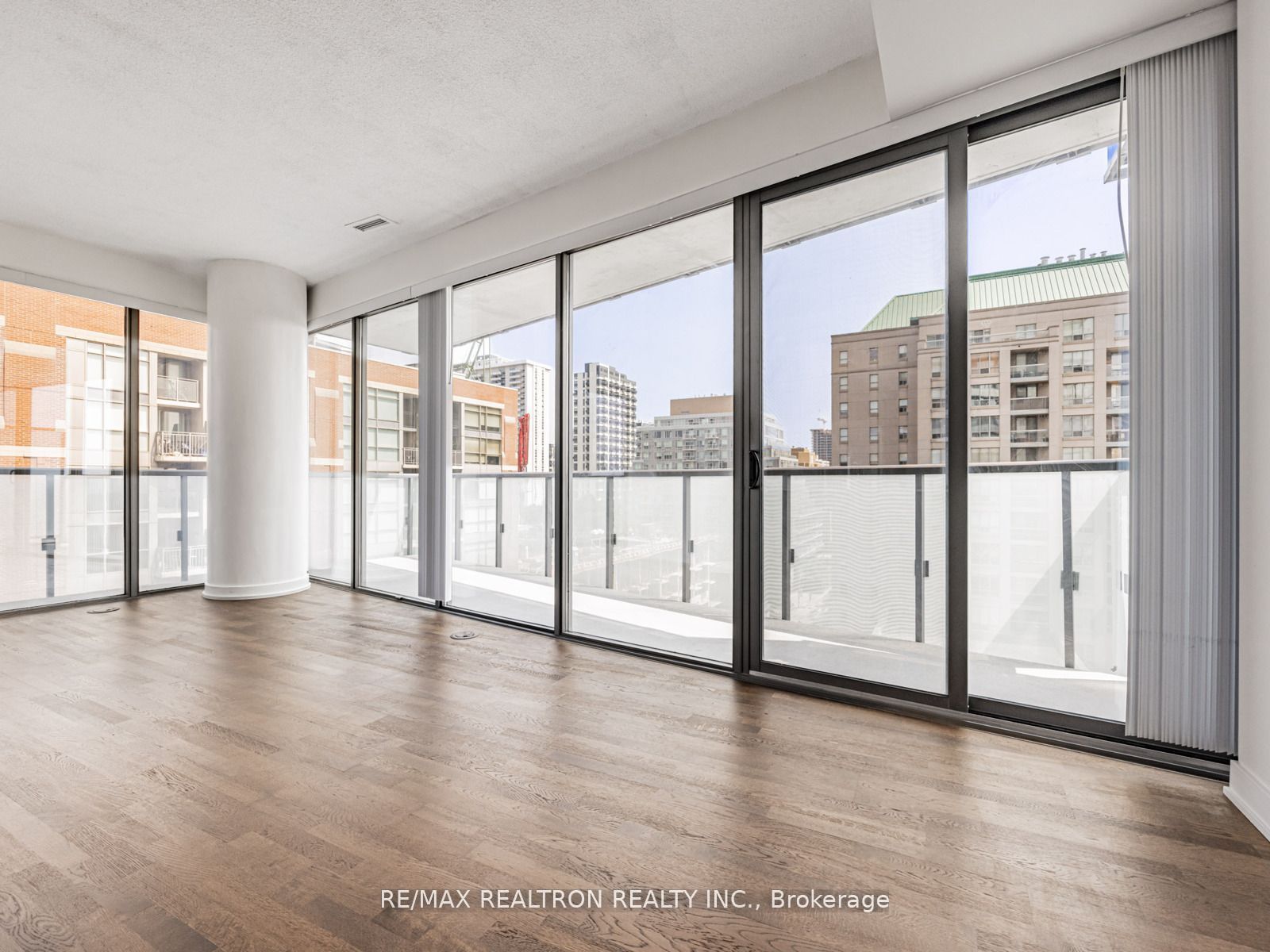 1815 Yonge Street 1006 Property Photo 16