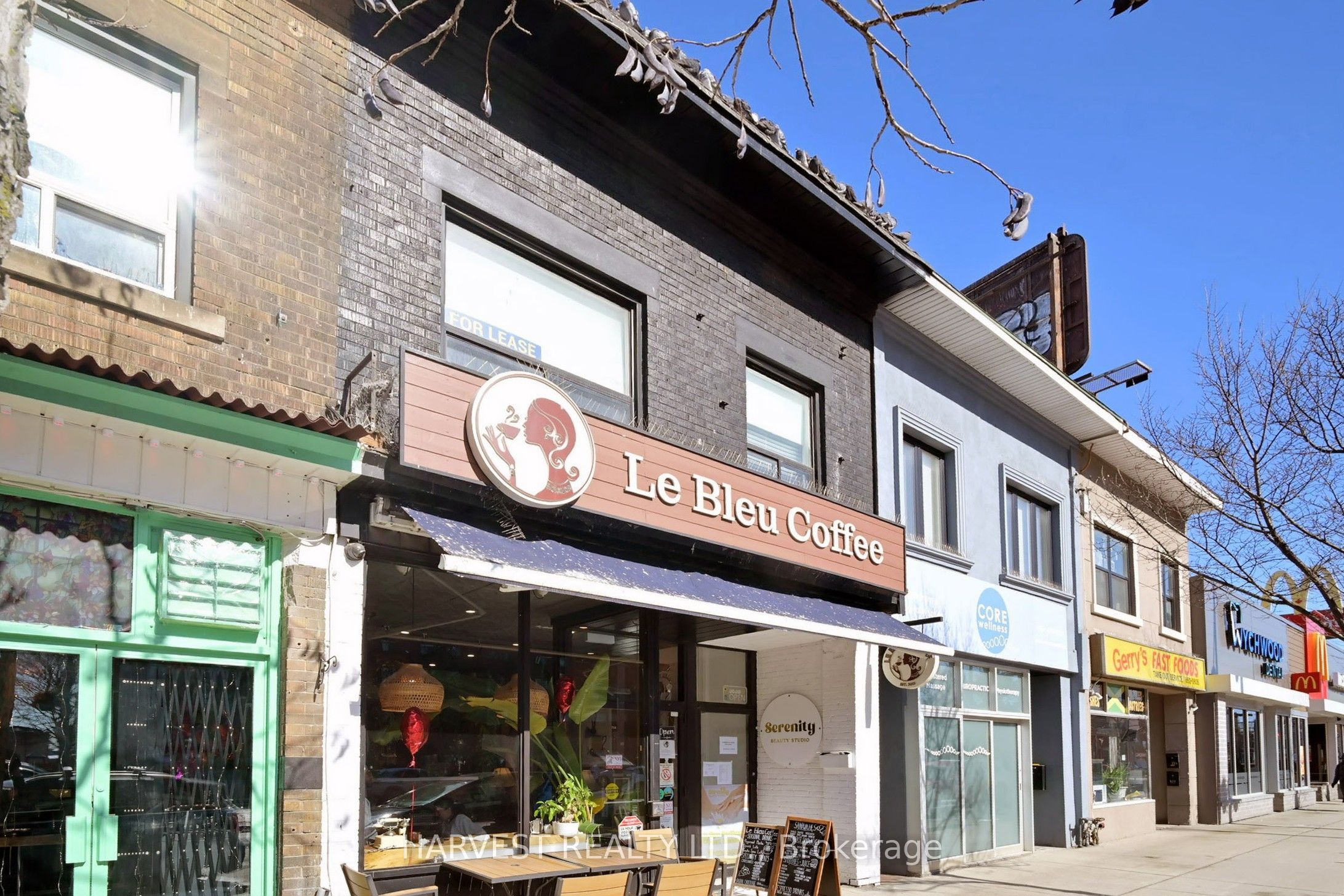 728 St Clair Avenue W 2nd Floor