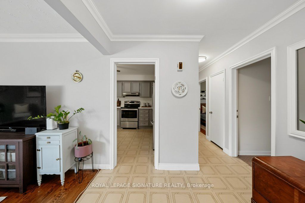 34 Clifton Avenue Property Photo 4
