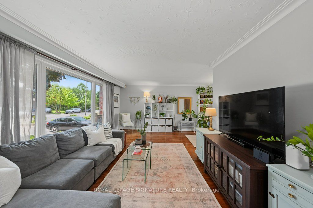 34 Clifton Avenue Property Photo 6