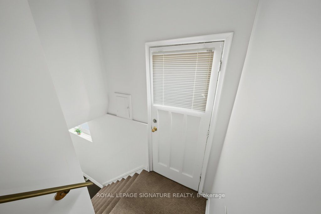 34 Clifton Avenue Property Photo 38