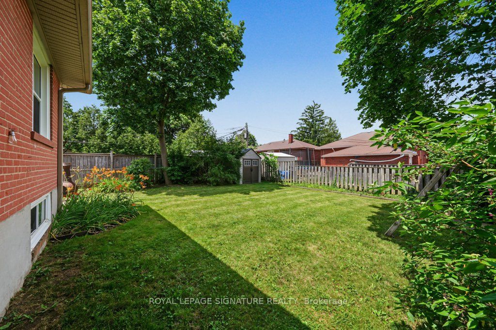 34 Clifton Avenue Property Photo 39