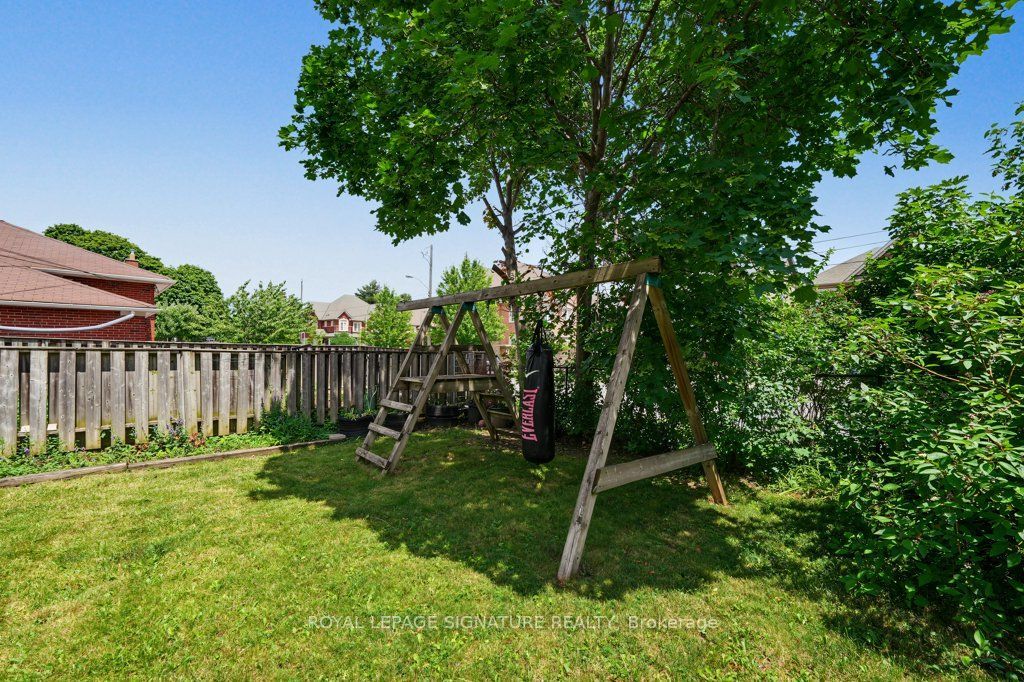 34 Clifton Avenue Property Photo 40