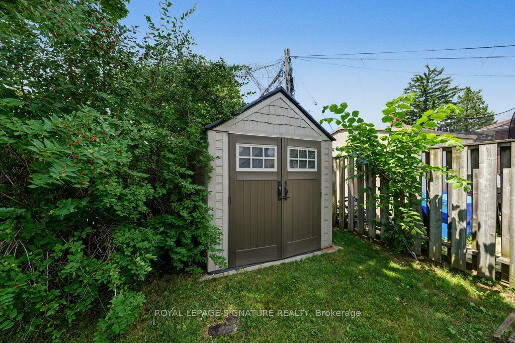 34 Clifton Avenue Property Photo 42