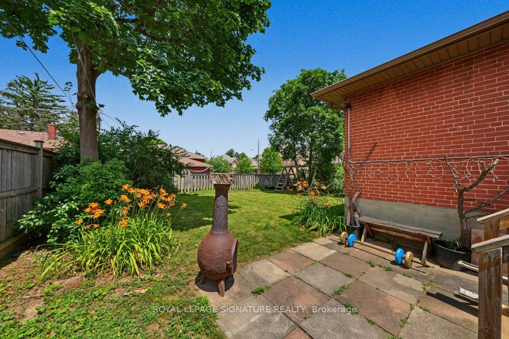 34 Clifton Avenue Property Photo 45
