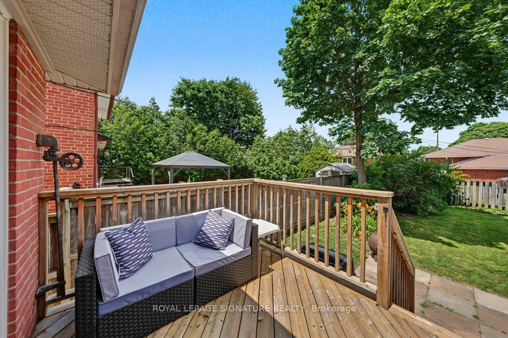 34 Clifton Avenue Property Photo 47