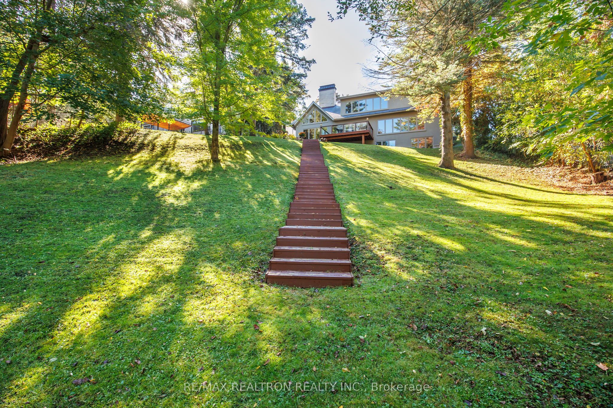 80 Forest Grove Drive Property Photo 35
