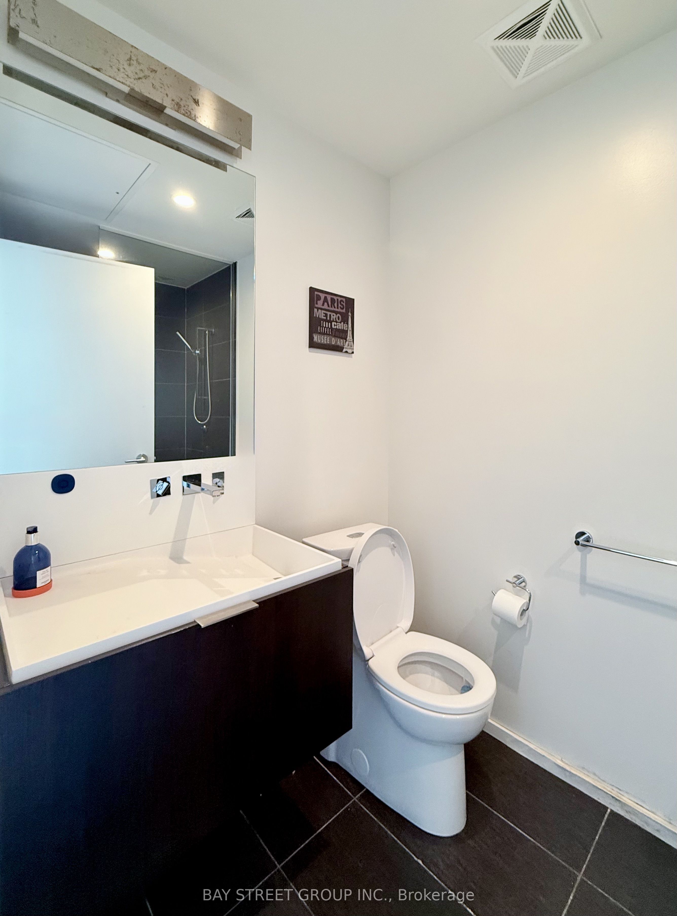101 Charles Street E 4901 Property Photo 4