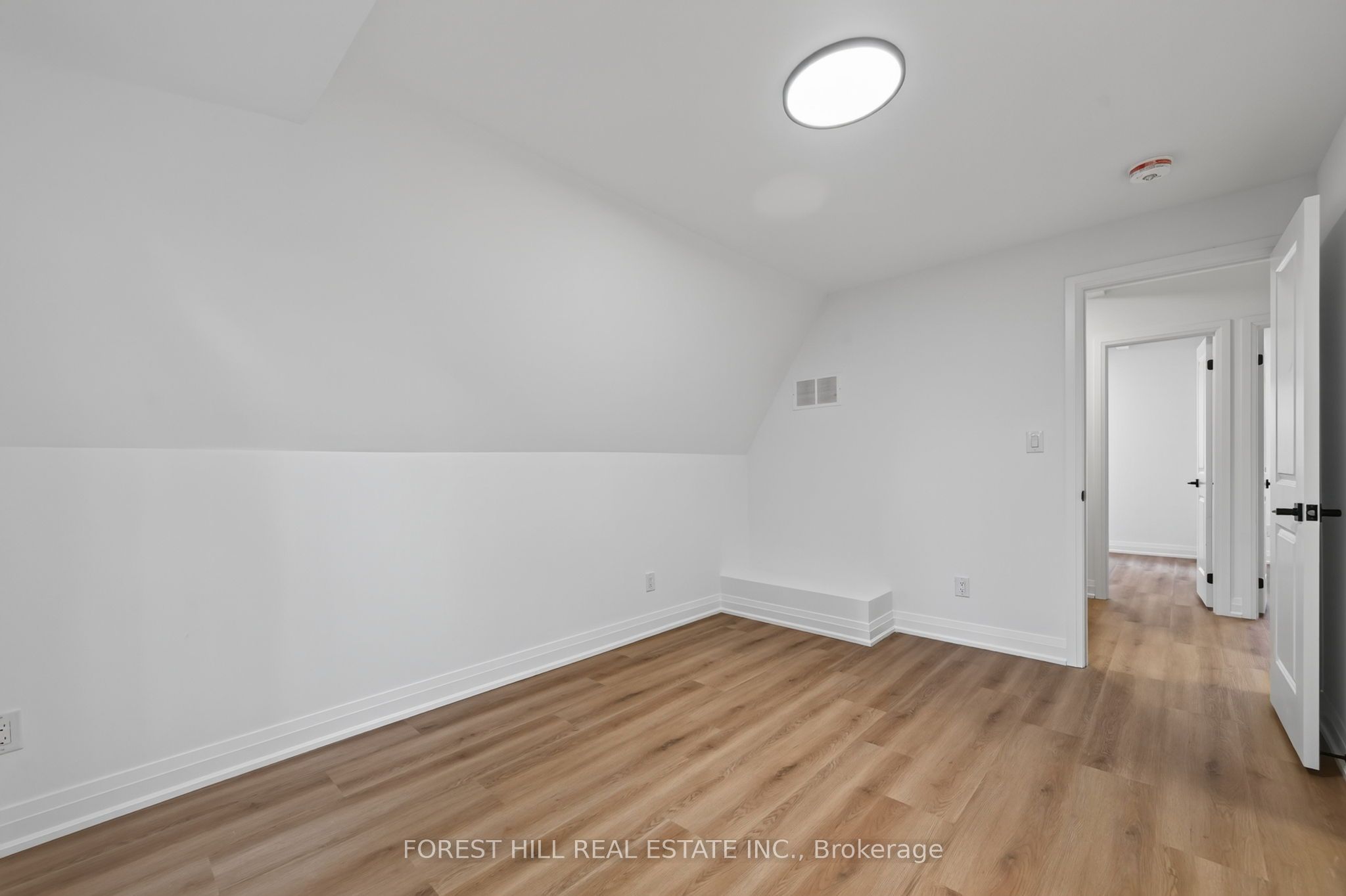 221 Churchill Avenue R - Garden Property Photo 18