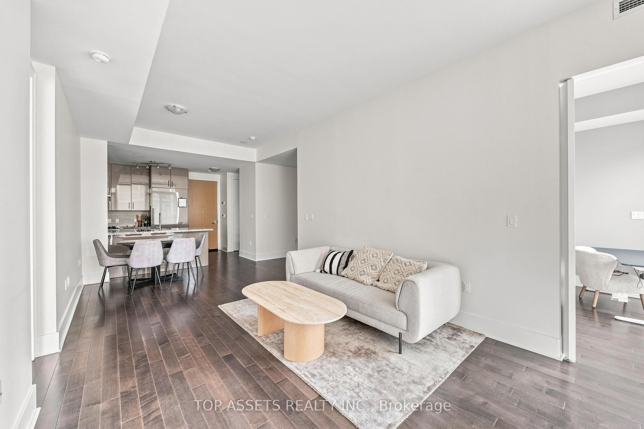 29 Queens Quay E 919 Property Photo 14