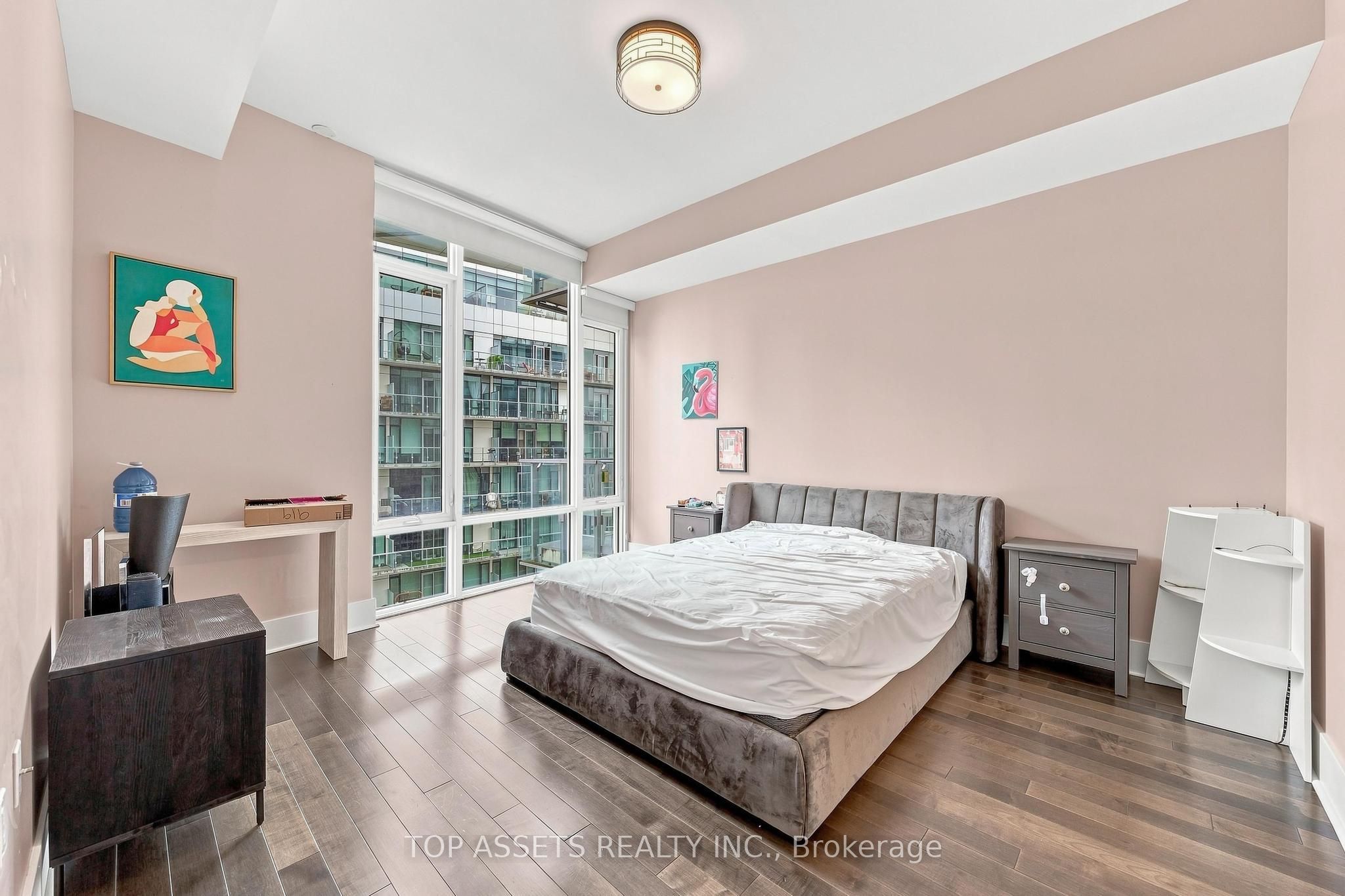 29 Queens Quay E 919 Property Photo 16