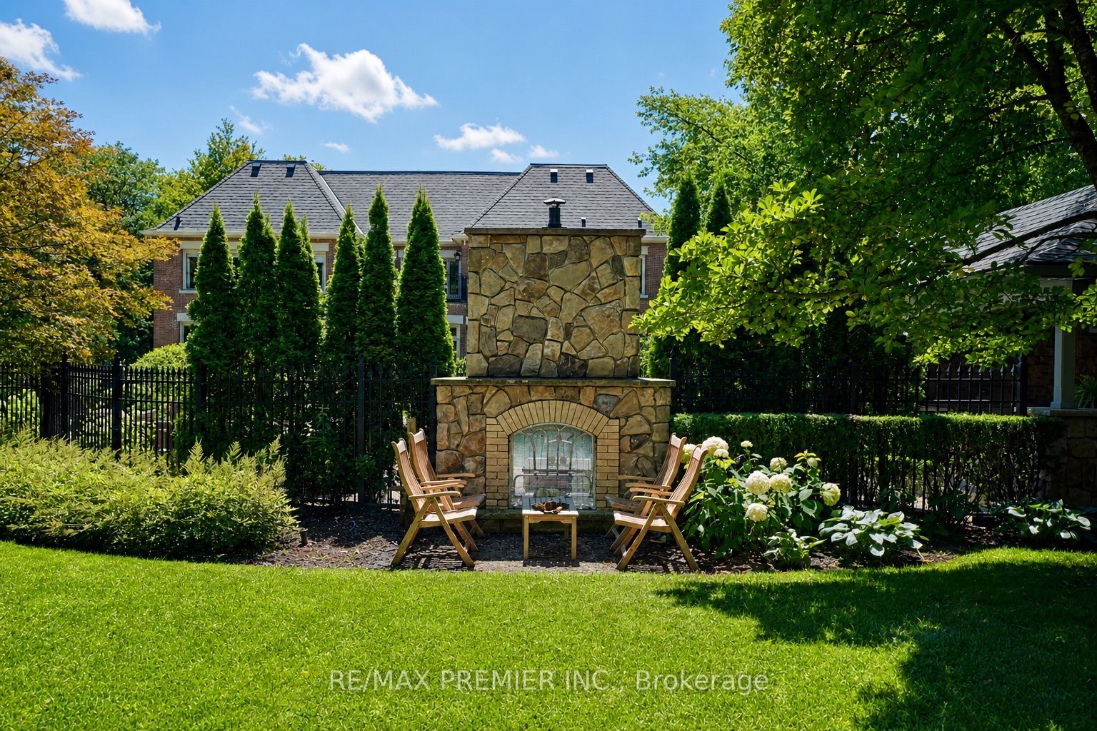 6 The Bridle Path Property Photo 47